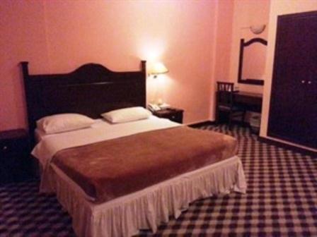 Doha Grand Hotel Szoba fotó