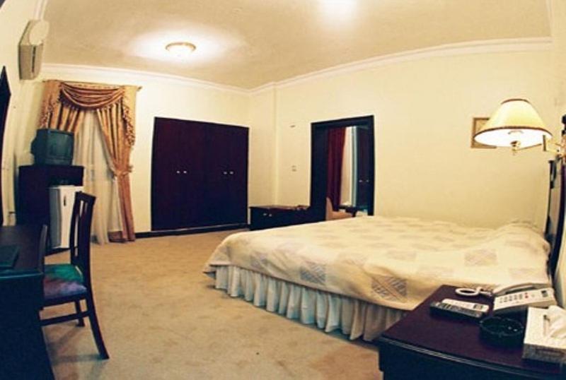 Doha Grand Hotel Kültér fotó